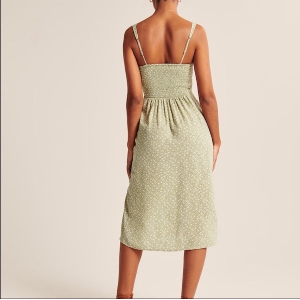 Abercrombie & Fitch Slip Dress M Green Floral Midi Smocked Dainty Slit M Cottage - Picture 2 of 14